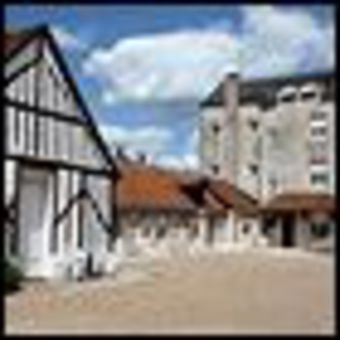 Hotel Logis Du Cygne