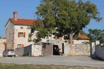 Holiday Home Stokovci 7277