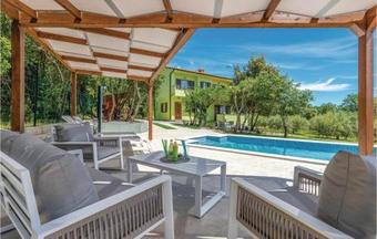 Holiday Home Peruski With Sea View 08