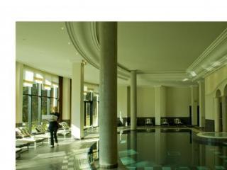 Hotel Le Pavillon De La Rotonde & Spa