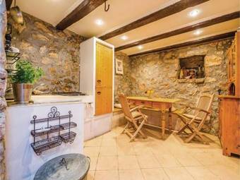 Three-bedroom Holiday Home In Smrika