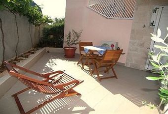 Hotel Apartments Henjak Gospojica