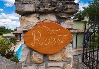 Villa Rose
