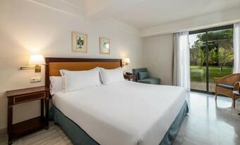 Hotel Azz Guardacorte Campo De Gibraltar