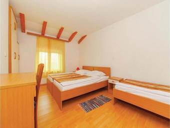 Apartment Kostelj VI