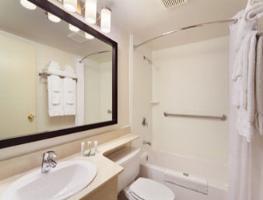 Hotel Country Inn & Suites Moncton