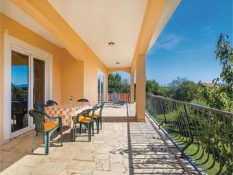 Two-bedroom Apartment In Silo