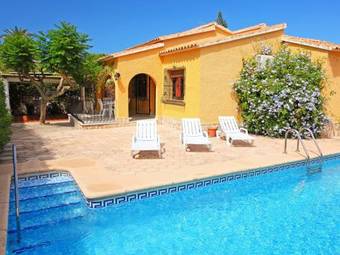 Villa Las Cañas