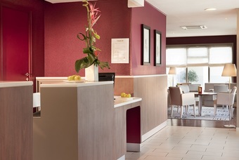 Hotel Campanile Brie Comte Robert