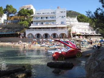 Hostal La Cig�e�a