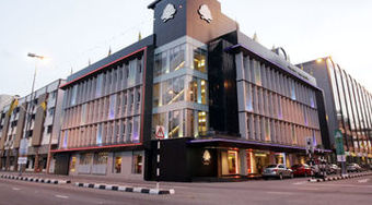 Hotel Brunei (de Lujo)