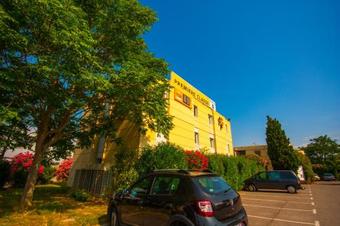Hotel Premiere Classe Montpellier Est - Parc Des Expositions - A�roport