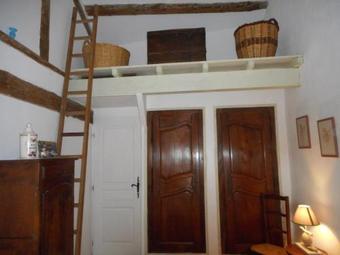 Bed & Breakfast Petit Grenier Douillet De Cathie