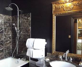 Hotel Le Manoir Des Ducs