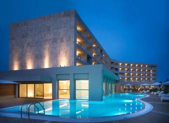 Hotel Ikos Olivia