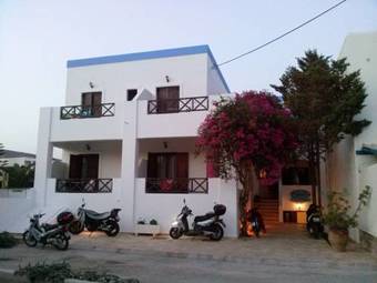 Hostal Angelino Rooms