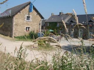 Hotel La Qu�b�coise