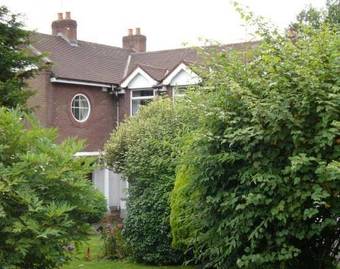 Pinetrees Bed & Breakfast