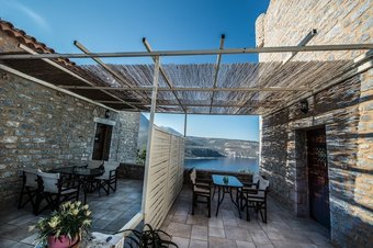 Apartamento Akrolithi