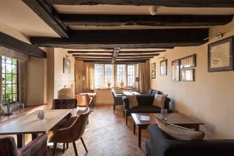 The Shaven Crown Hotel