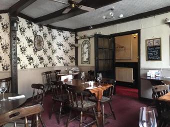 Hostal Anglebury House