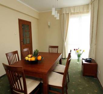 Hotel Gromada Arka Lux