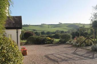 Bed & Breakfast Bulleigh Barton Manor