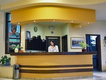 Apollon Hotel Apartments