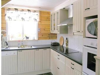 Holiday Home Bj�rnskog V�sterg�rd S�vsj�