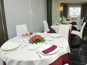 Hotel Cuatro Hermanas