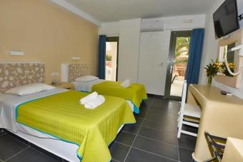 Olympic Hotel Santorini