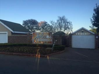 Bed & Breakfast Jolani Guest House