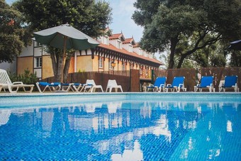 Hotel Torres De Somo