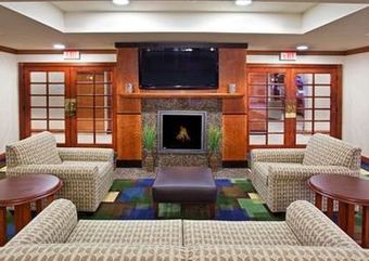Holiday Inn Express Hotel & Suites East Lansing