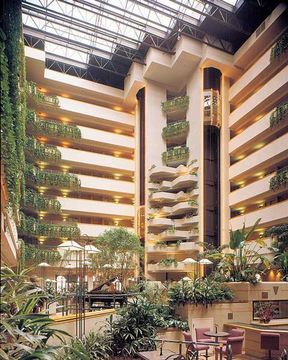 Hotel Embassy Suites Des Moines Ia