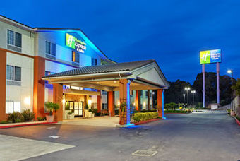 Holiday Inn Express Hotel & Suites San Pablo
