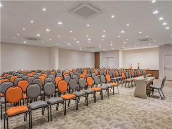 Hotel Intercity Patio Pinda