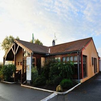 Hotel Campanile Niort La Creche