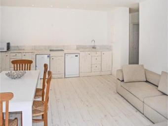 Three-bedroom Holiday Home In Bunyola