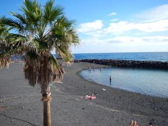 Classy Bungalow With Pool & 300mb, 500m From Sea