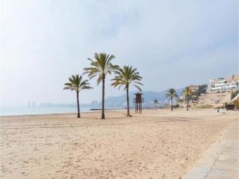 Four-bedroom Apartment In Faro De Cullera