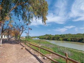 Three-bedroom Holiday Home In Penaflor