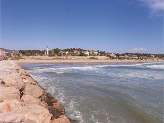 Five-bedroom Holiday Home In Sant Pere De Ribes