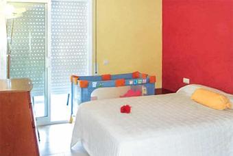 Segur De Calafell Villa Sleeps 6 Pool Air Con Wifi