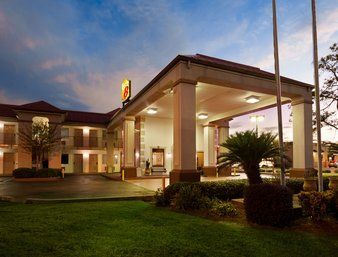 Hotel Super 8 Baton Rouge/i-12