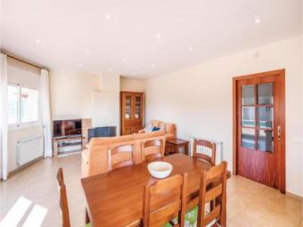 Four-bedroom Holiday Home In Vall-llobrega