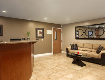 Hotel Super 8 Louisville Airport