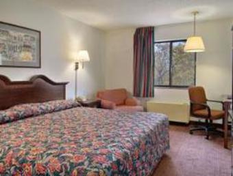 Hotel Super 8 Warrensburg