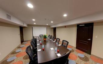 Hotel Staybridge Suites Ann Arbor - Research Parkway