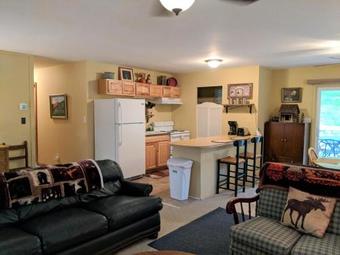 Tweetsie Retreat Home